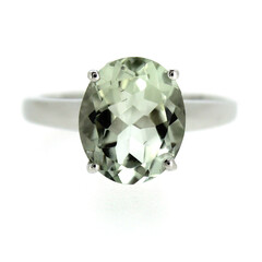 Anello in argento con Ametista Verde