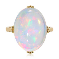 Anello in oro con Opale di Welo