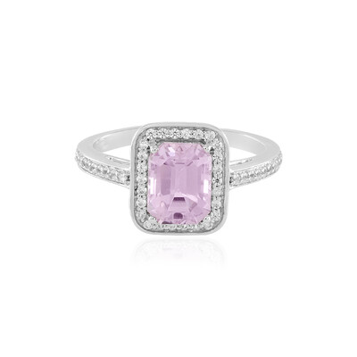 Anello in oro con Kunzite AAA