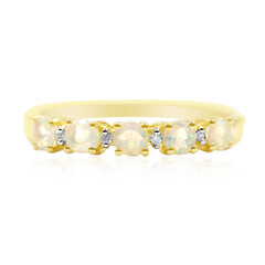 Anello in oro con Opale di Welo