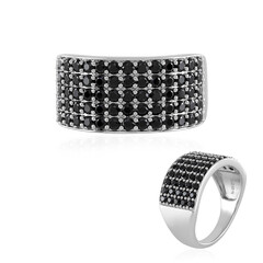 Anello in argento con Spinello Nero