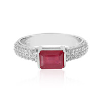 Anello in argento con Rubino Bemainty