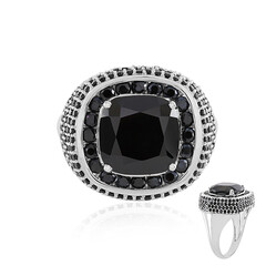 Anello in argento con Spinello Nero