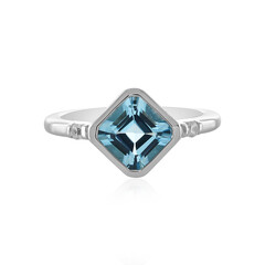 Anello in argento con Topazio Blu Cielo