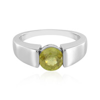 Anello in oro con Sfene