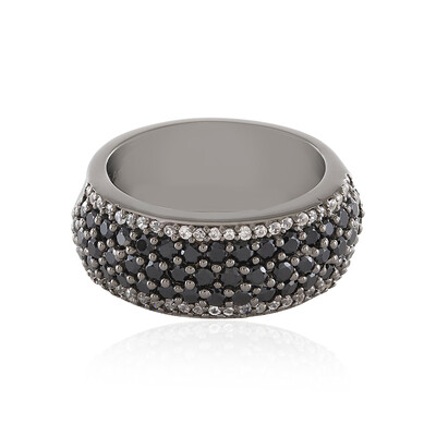 Anello in argento con Spinello Nero