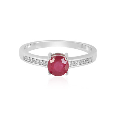 Anello in argento con Rubino del Madagascar