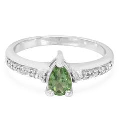 Anello in argento con Apatite Russa