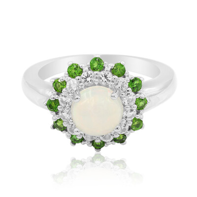 Anello in argento con Opale di Welo