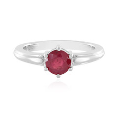 Anello in argento con Rubino del Madagascar