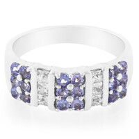 Anello in argento con Tanzaniti