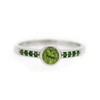 Anello in argento con Peridoto
