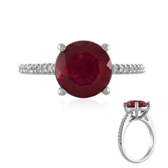 Anello in argento con Rubino del Madagascar