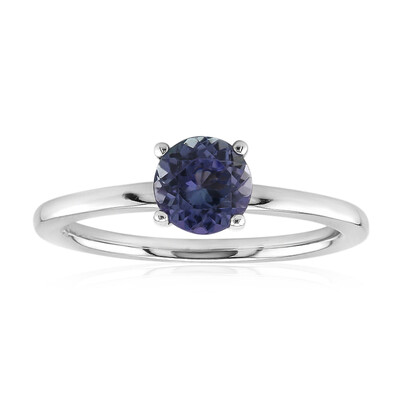 Anello in argento con Tanzanite