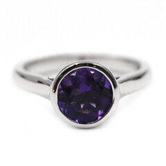 Anello in argento con Ametista Zambiana
