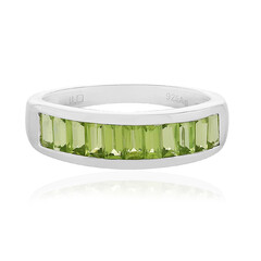 Anello in argento con Peridoto