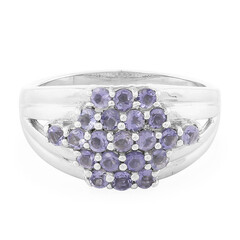 Anello in argento con Iolite del Madagascar