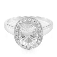 Anello in argento con Petalite