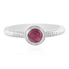 Anello in argento con Rubino