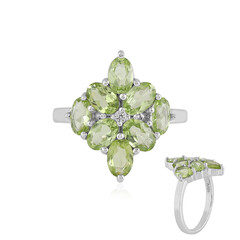Anello in argento con Peridoto