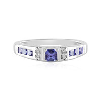 Anello in argento con Tanzanite