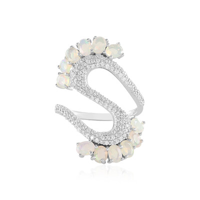 Anello in argento con Opale di Welo