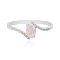 Anello in argento con Opale di Welo