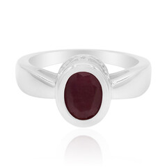 Anello in argento con Rubino