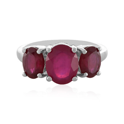 Anello in argento con Rubino del Madagascar