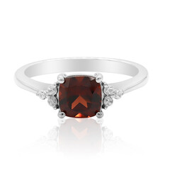 Anello in argento con Granato Mozambico