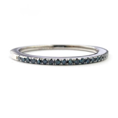 Anello in argento con Diamante Blu