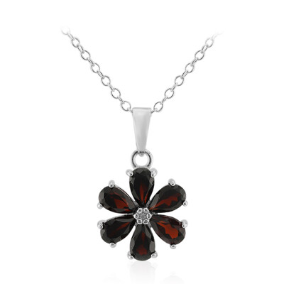 Collana in argento con Granato