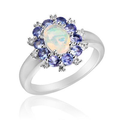 Anello in argento con Opale di Welo