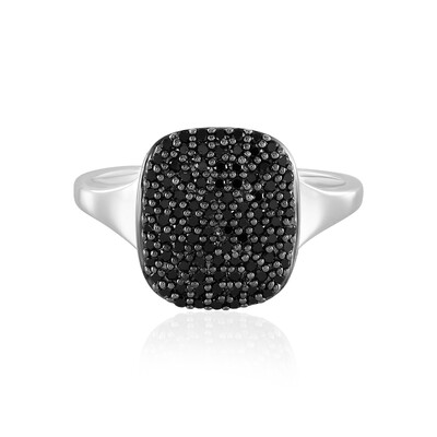 Anello in argento con Spinello Nero