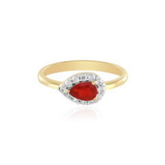 Anello in argento con Opale Ciliegia