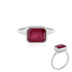 Anello in argento con Rubino del Madagascar