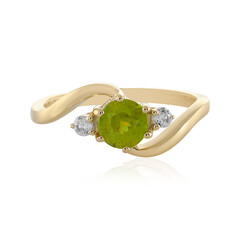 Anello in oro con Sfene