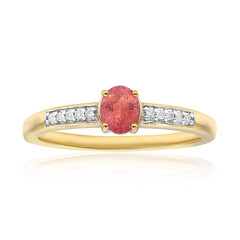 Anello in oro con Pezzottaite