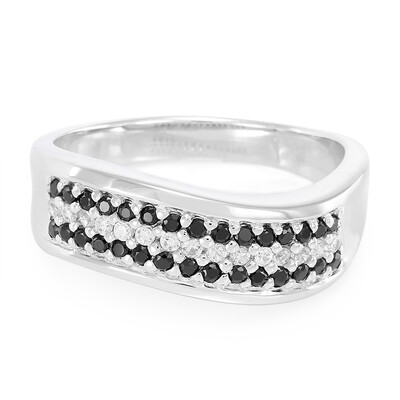 Anello in argento con Spinello Nero