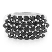 Anello in argento con Spinello Nero