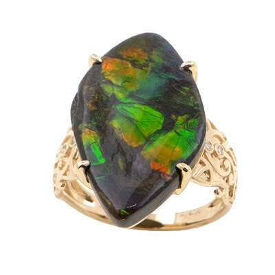 Anello in oro con Ammolite (de Melo)