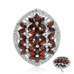 Anello in argento con Granato