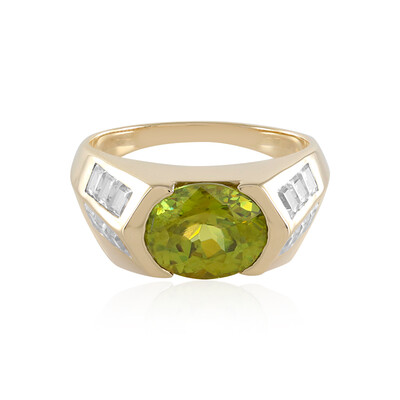 Anello in oro con Sfene