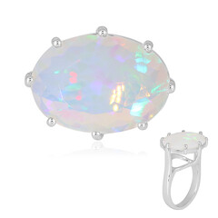 Anello in argento con Opale di Welo