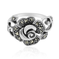 Anello in argento con Marcassite