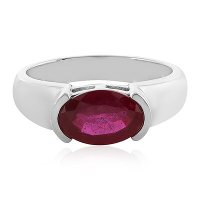 Anello in argento con Rubino del Madagascar