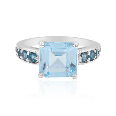 Anello in argento con Topazio Blu Cielo