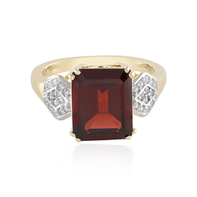 Anello in oro con Granato Mozambico