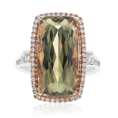 Anello in oro con Diasporo cangiante (CIRARI)