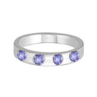 Anello in argento con Tanzanite